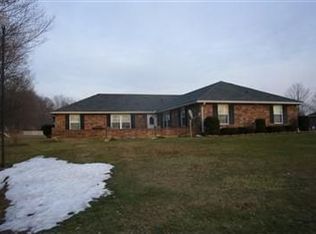 8492 Bennett Dr, Piqua, OH 45356