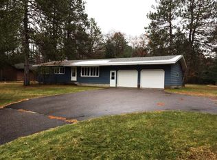 8971 Mobile Dr, Woodruff, WI 54568