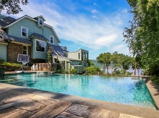 17 Pinecrest Dr, Hastings On Hudson, NY 10706