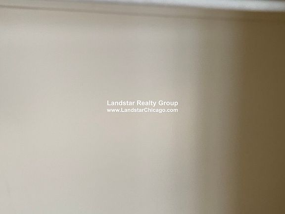 4th image of 4455 W Diversey Ave #2