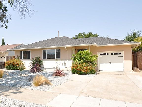 2nd image of 1883 Potrero Dr