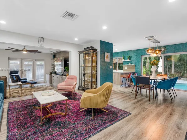 2210 NE 62nd St, Fort Lauderdale, FL 33308