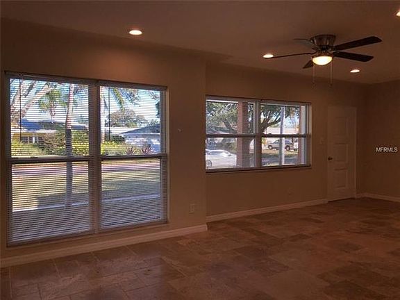 4th image of 3870 20th Ave N
