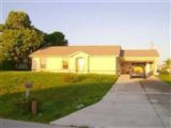 1st image of 1415 SE 19th Pl