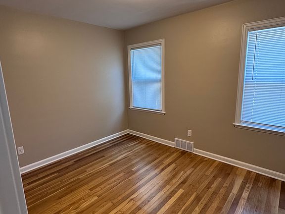 5th image of 238 N Bleckley Dr
