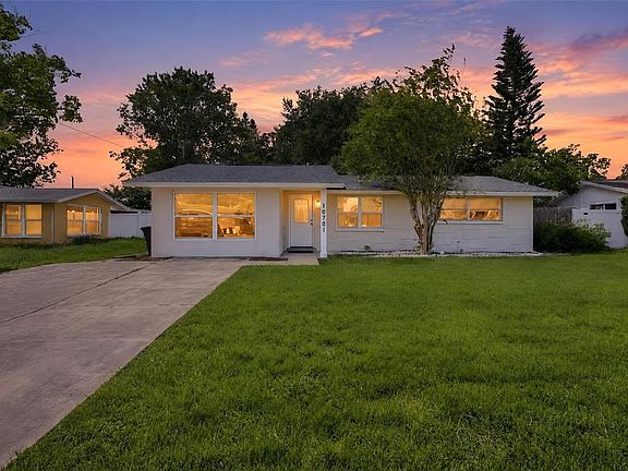 3rd image of 10701 OLEANDER DRIVE