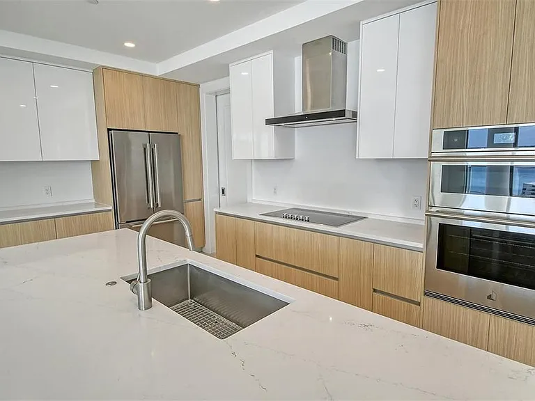 301 Quay Cmns #1011 — Photo 15