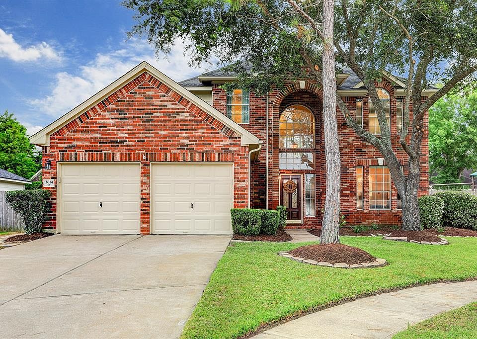 2nd image of 3614 Avey Ct