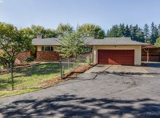 18685 SE Sunnyside Rd, Damascus, OR 97089