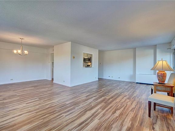 4th image of 7320 Glenroie Ave APT 3H