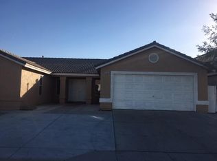 6183 W Scott Ave, Fresno, CA