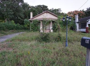 611 Alta Vista St, Lake Wales, FL 33853