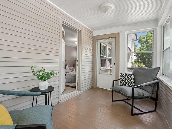2nd image of 1534 30th St