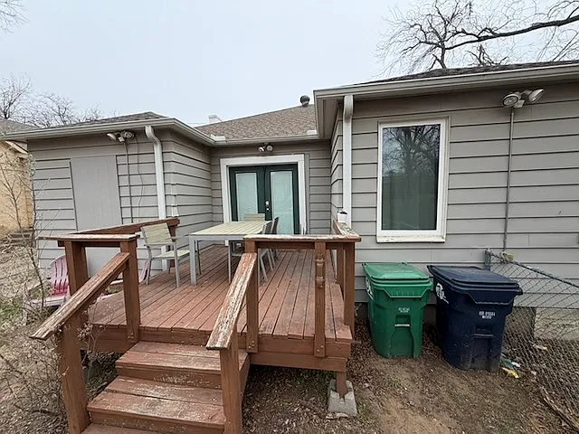919 W Hickory St — Photo 29
