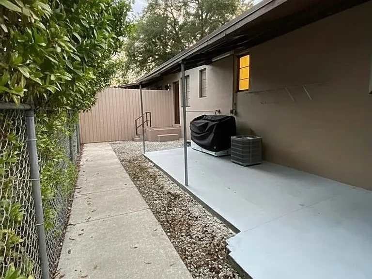 4104 NW 3rd St — Photo 20