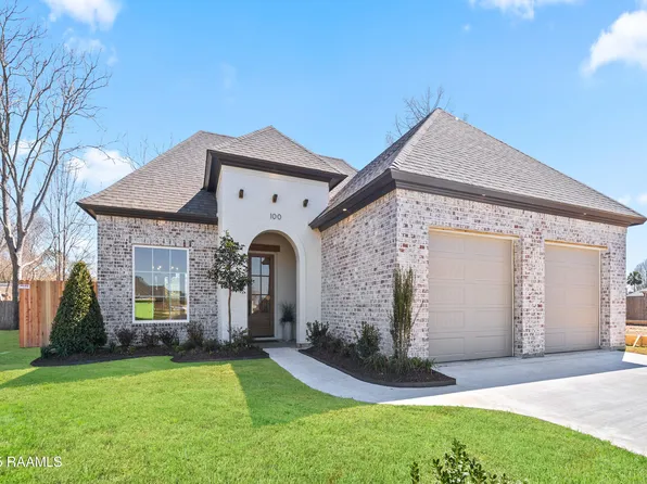 100 Sanctuary Ln, Lafayette, LA 70503