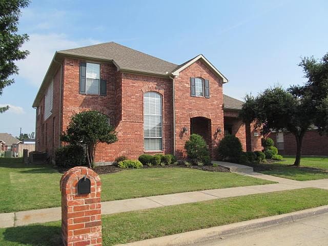 1st image of 2802 Winterberry Dr