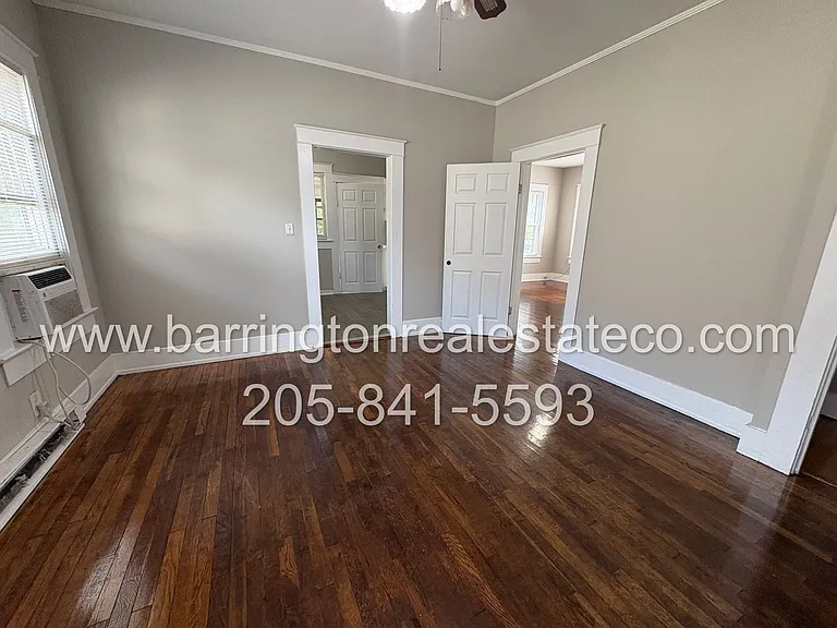 1429 Alabama Ave S #W — Photo 2
