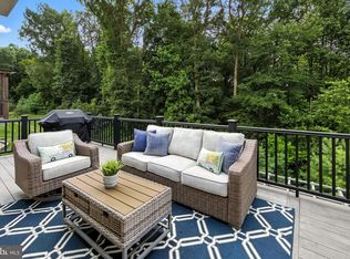 230 Honeycroft Blvd, Cochranville, PA 19330