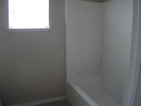5th image of 1450 SW Paar Dr