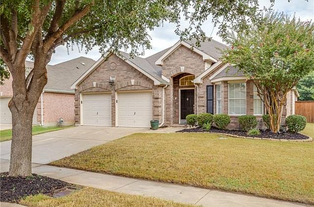 1st image of 4558 Gladiola Ln