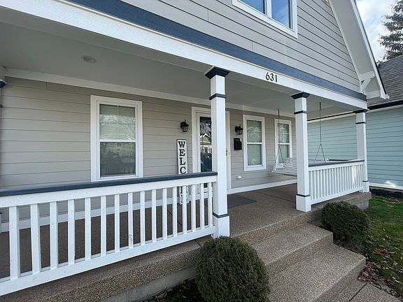 3rd image of 631 Hannibal St