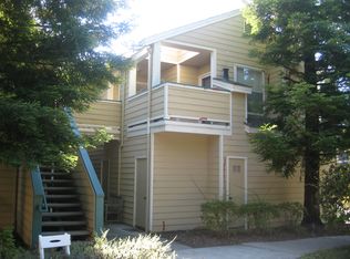 50 Amesport Lndg, Half Moon Bay, CA 94019