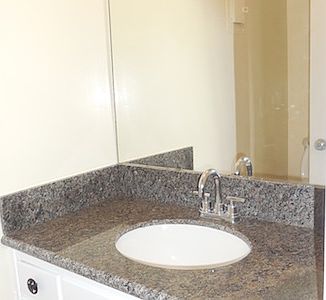 5th image of 99 N Hermosa Ave APT H