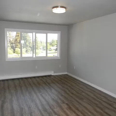 Building Photo - 2810 W Northern Lights Blvd #14