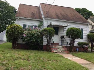 479 Pine Rock Ave, Hamden, CT 06514