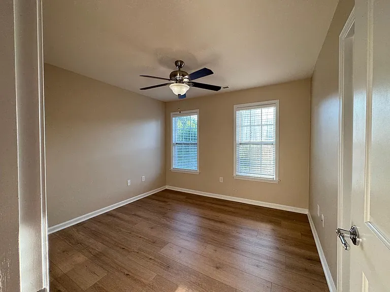 104 Lyric Ct — Photo 24