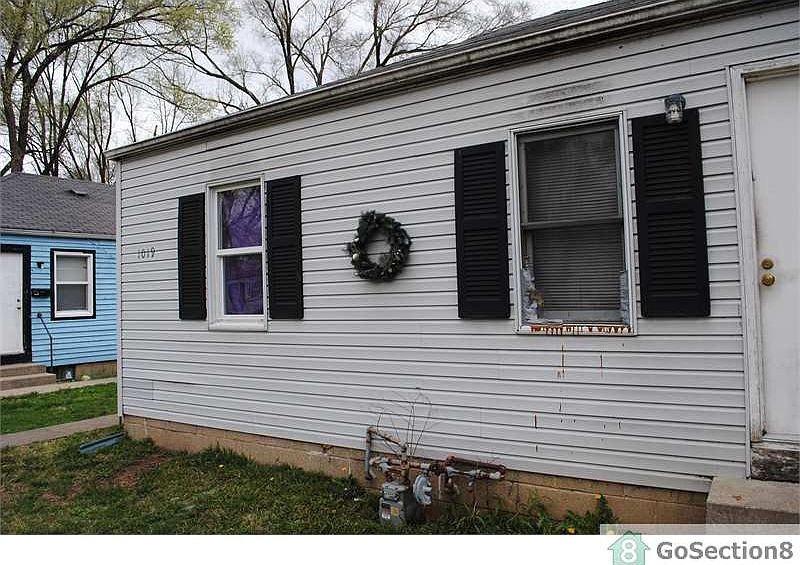 1st image of 1019 N Centennial St