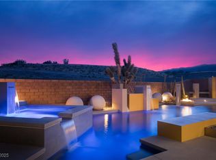 80 Glade Hollow Dr, Las Vegas, NV 89135