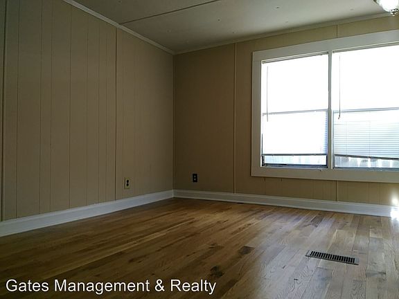 2nd image of 120 Torain St