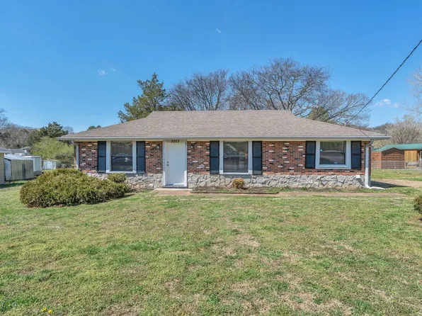 3883 Lunn Dr, Nashville, TN 37218