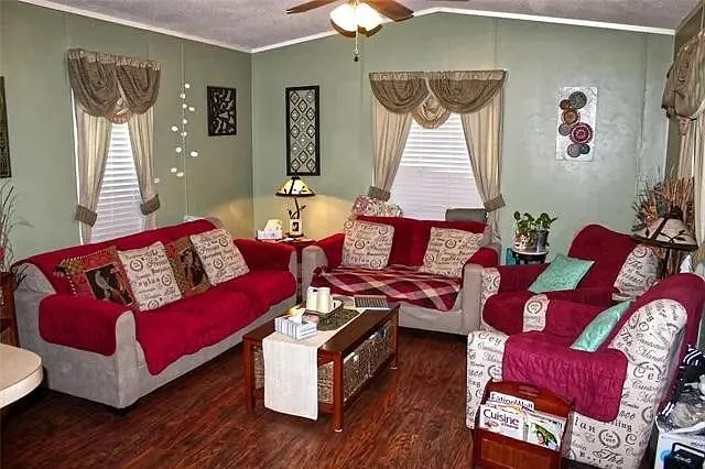 4867 County Road 4502