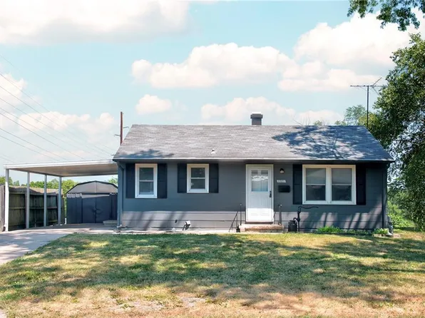 1721 N Dodgion Ave, Independence, MO 64050