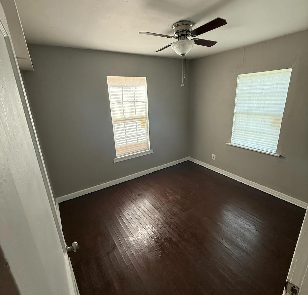 1414 Dunaway Street - B — Photo 4
