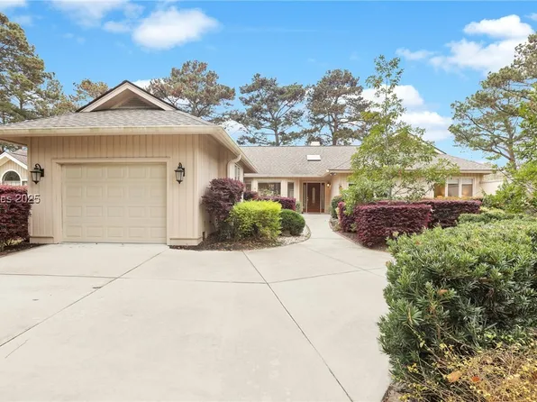 32 Ellenita Dr, Hilton Head Island, SC 29926