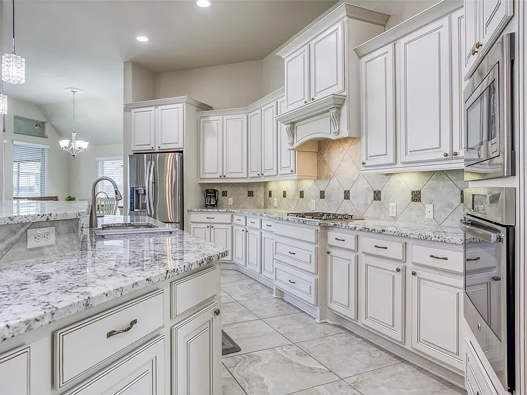 29114 Davenport Dr — Photo 11