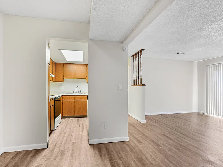Pinon Place Apartments — Photo 21