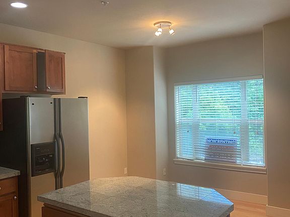 5th image of 2145 NE 50th Way #2145