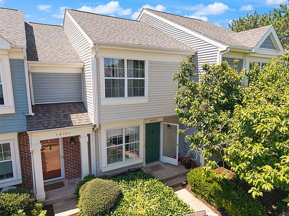 2nd image of 46703 Atwood Sq