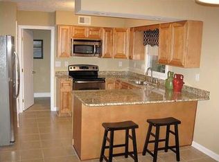 10105 Foxboro Dr, Louisville, KY 40223