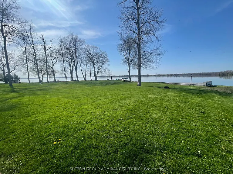 162 Bayshore Dr — Photo 9