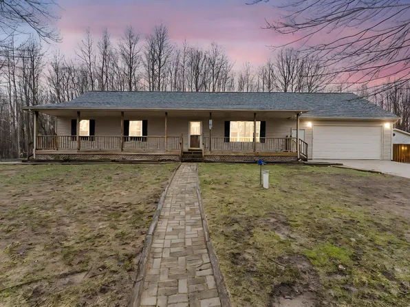 368 N 41 1/2 Rd, Manton, MI 49663