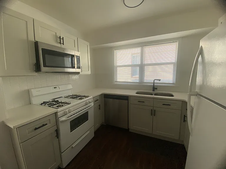 4013 Taylor Blvd #3 — Photo 5