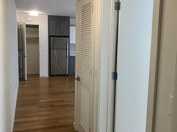 2nd image of 1461 Pine St APT 404