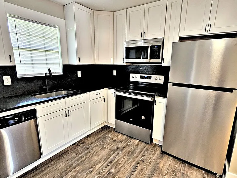 2917 Wimberly Dr SW #A — Photo 7