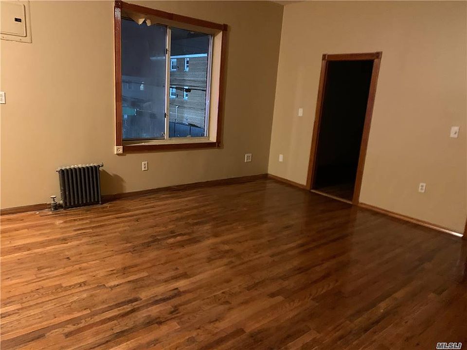 2nd image of 10120 Liberty Ave